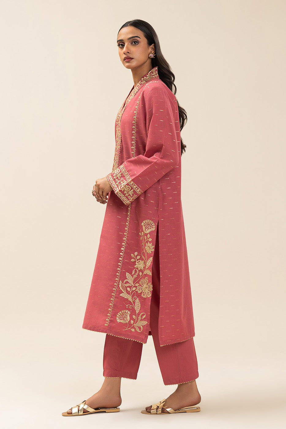 EMBROIDERED ZARI JACQUARD SHIRT (PRET)