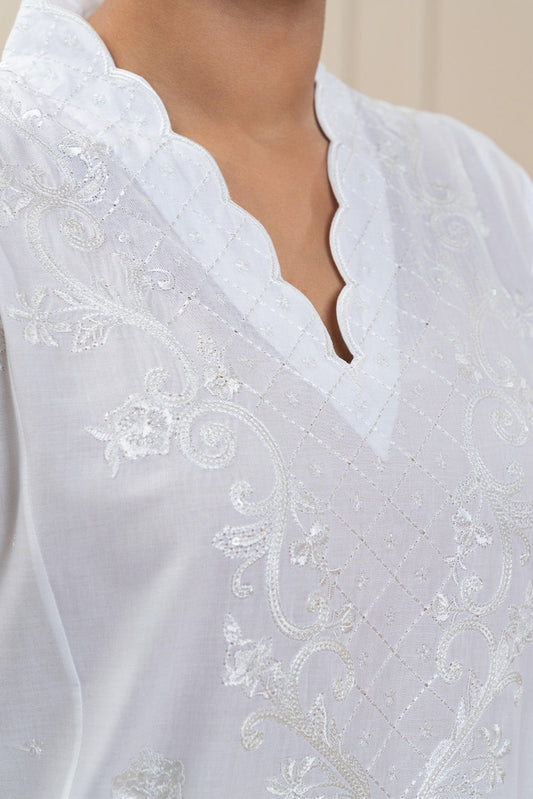 2 PIECE EMBROIDERED LAWN SUIT (HIGH CASUAL)