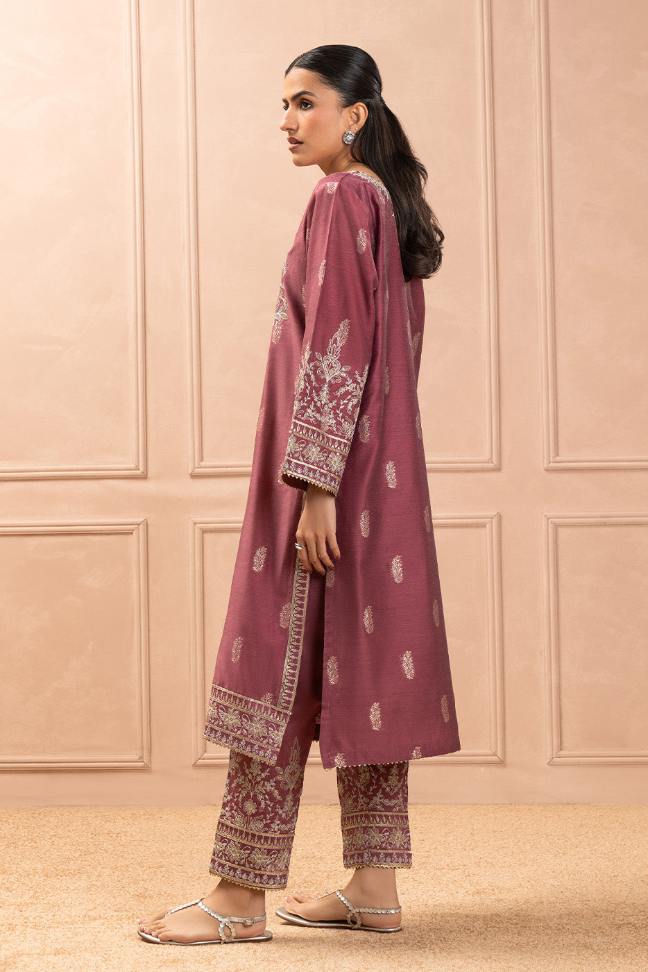 2 PIECE EMBROIDERED ZARI JACQUARD SUIT (LUXURY PRET)