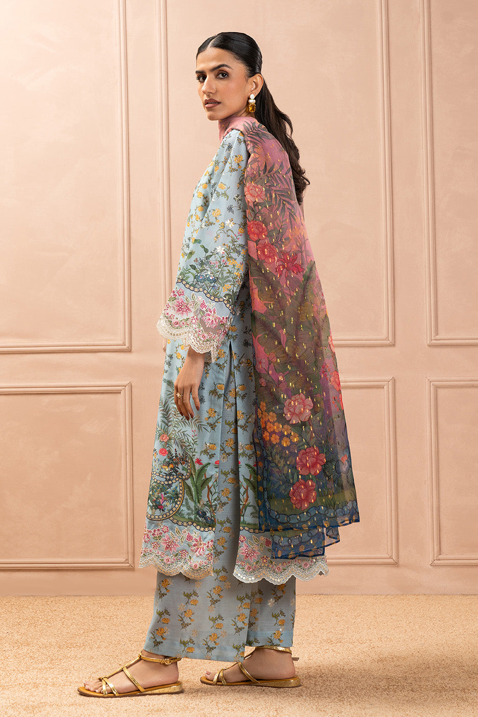 3 PIECE EMBROIDERED ZARI JACQUARD SUIT (LUXURY-PRET)