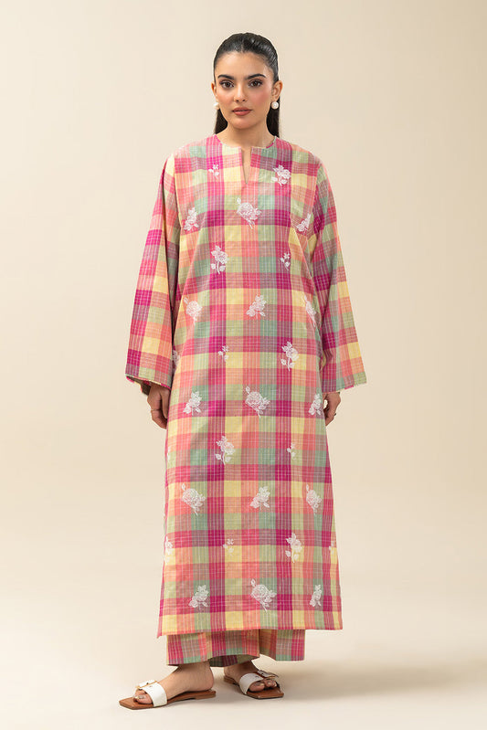 2 PIECE EMBROIDERED YARN DYED LUREX SUIT (PRET)