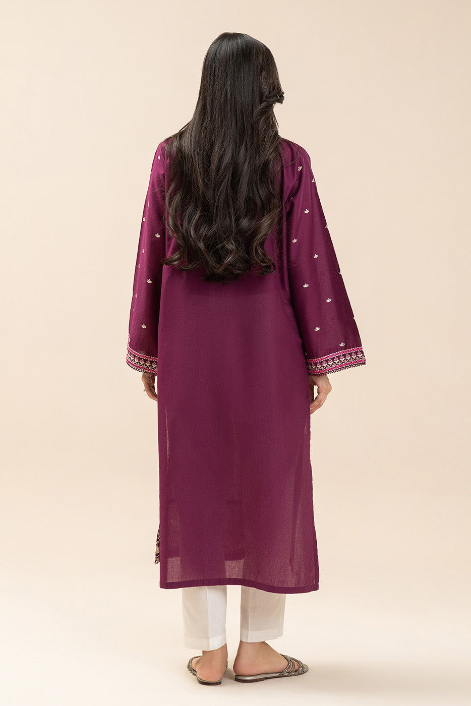 EMBROIDERED LAWN SHIRT (PRET)