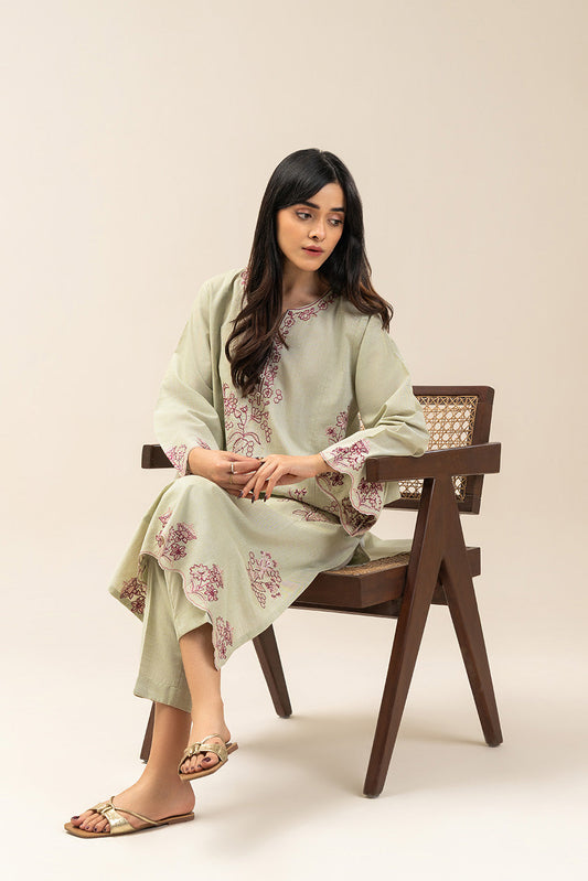 2 PIECE EMBROIDERED CHAMBRAY SUIT (PRET)