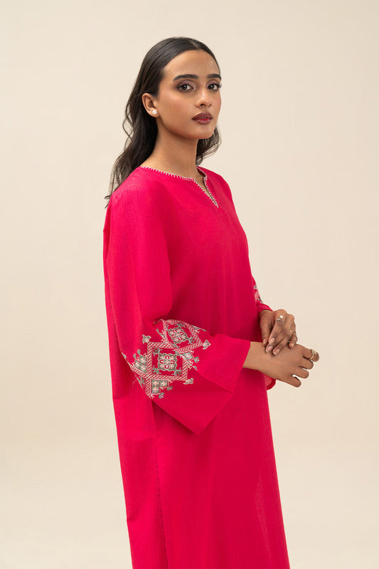 2 PIECE EMBROIDERED DORIA DOBBY SUIT (PRET)