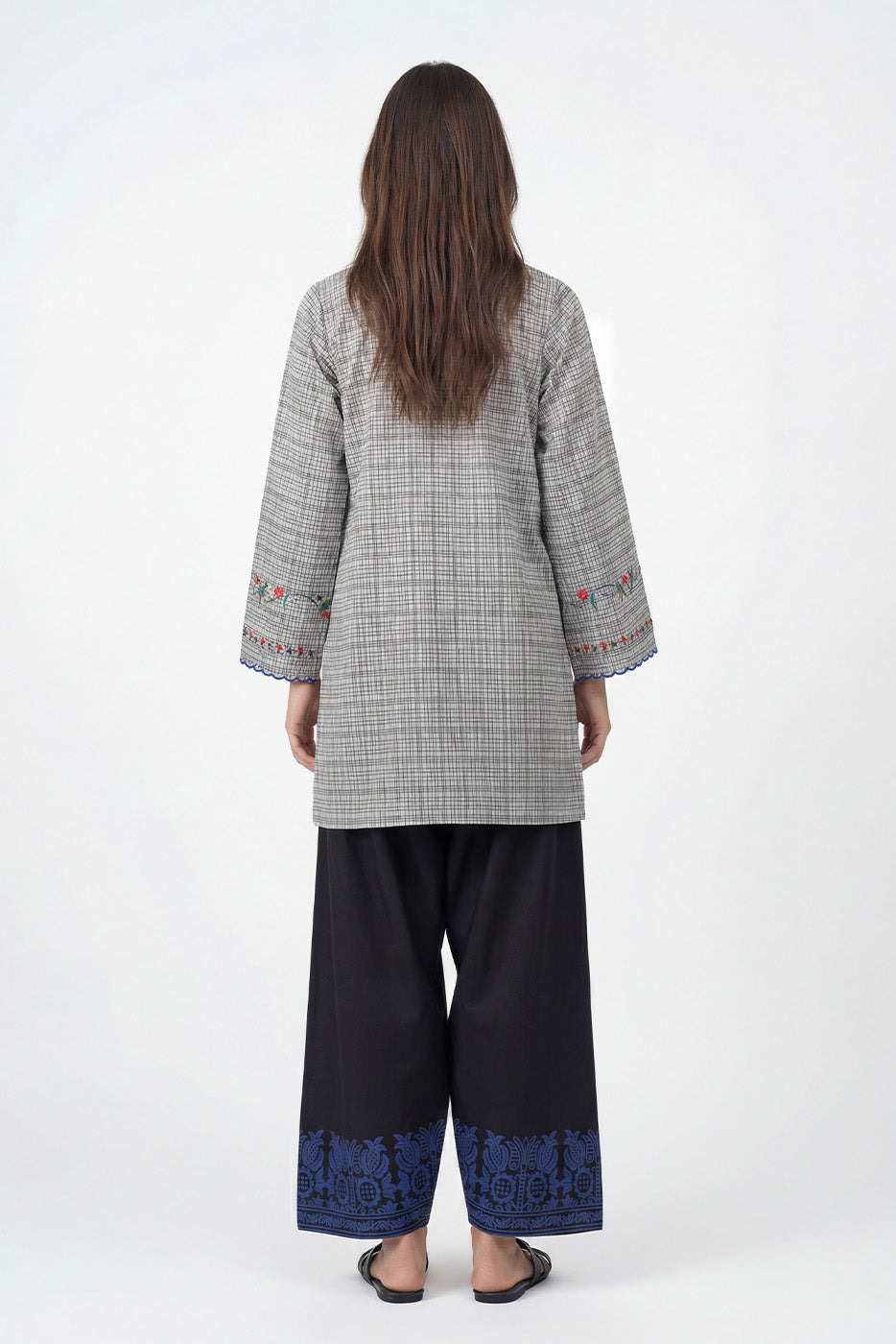 2 PIECE EMBROIDERED DORIA SUIT (PRET)