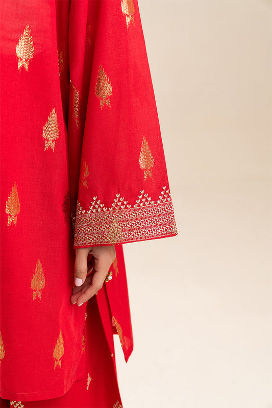 2 PIECE EMBROIDERED LUREX JACQUARD SUIT (PRET)