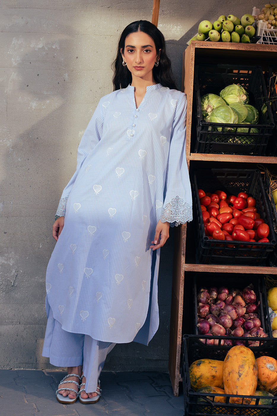 2 PIECE EMBROIDERED YARN DYED SUIT (PRET)