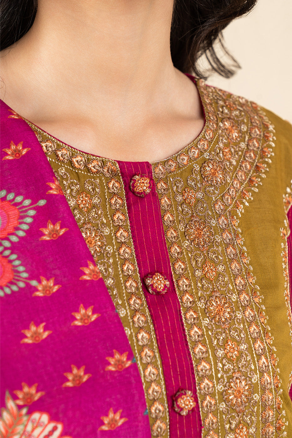 3 PIECE EMBROIDERED TWO TONE MISSOURI SUIT (PRET)
