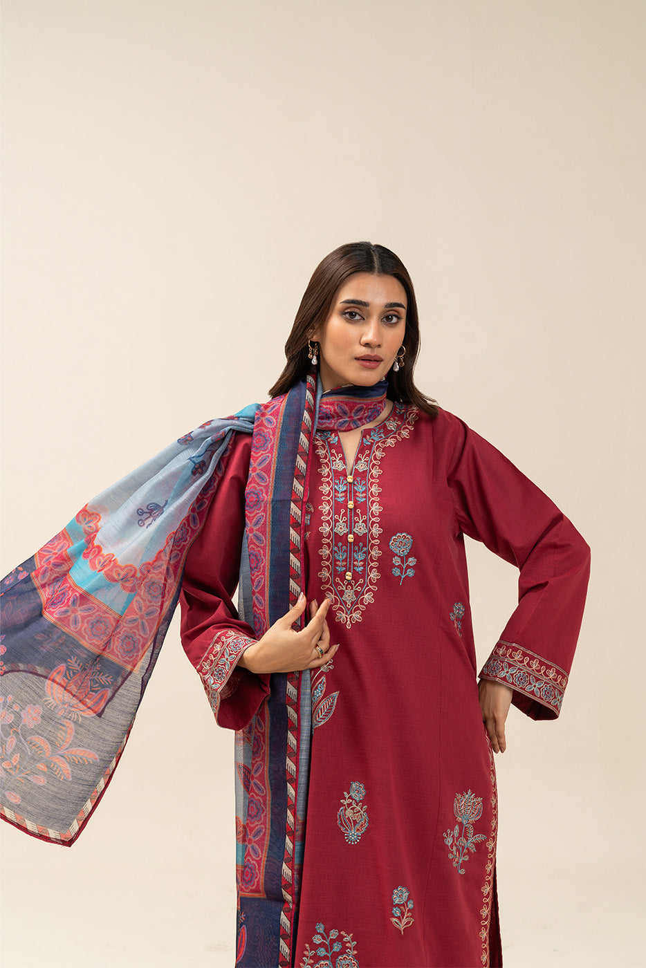2 PIECE EMBROIDERED SLUB SUIT (PRET)