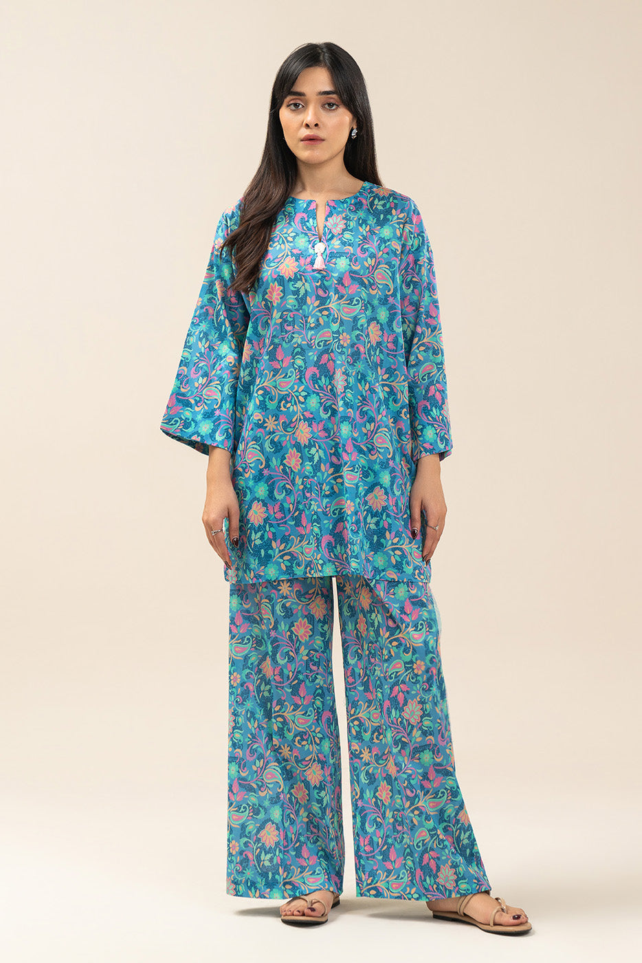 2 PIECE PRINTED LAWN SUIT (PRET)