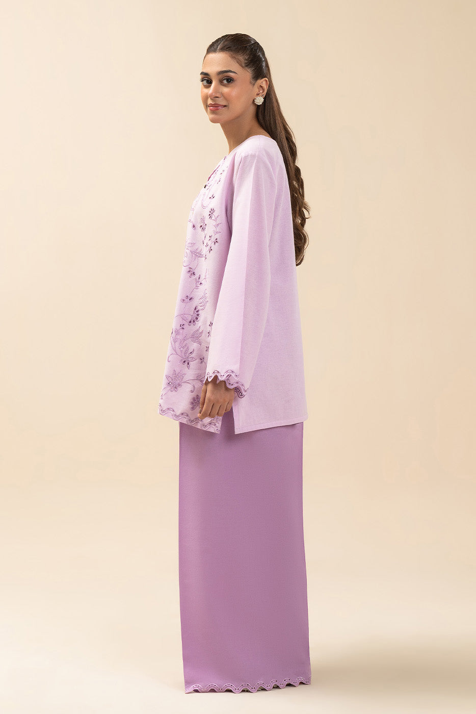 EMBROIDERED TOP (FLOW)