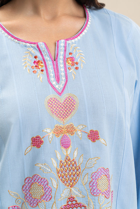 EMBROIDERED DOBBY BLOUSE (FUSION)