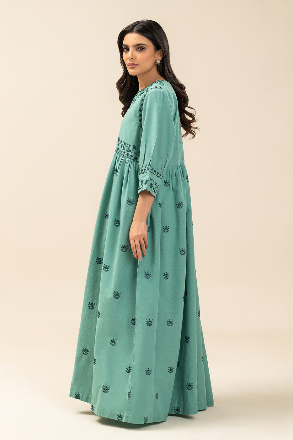 EMBROIDERED DRESS (FUSION)