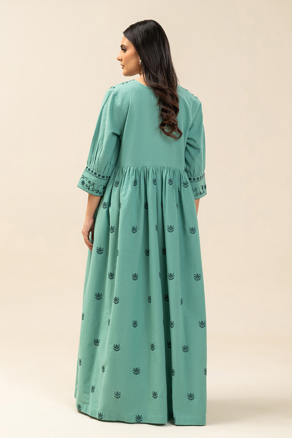 EMBROIDERED DRESS (FUSION)