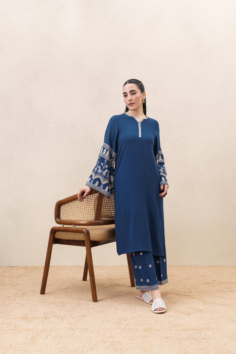 2 PIECE EMBROIDERED POLY CREPE SUIT (FLOW)