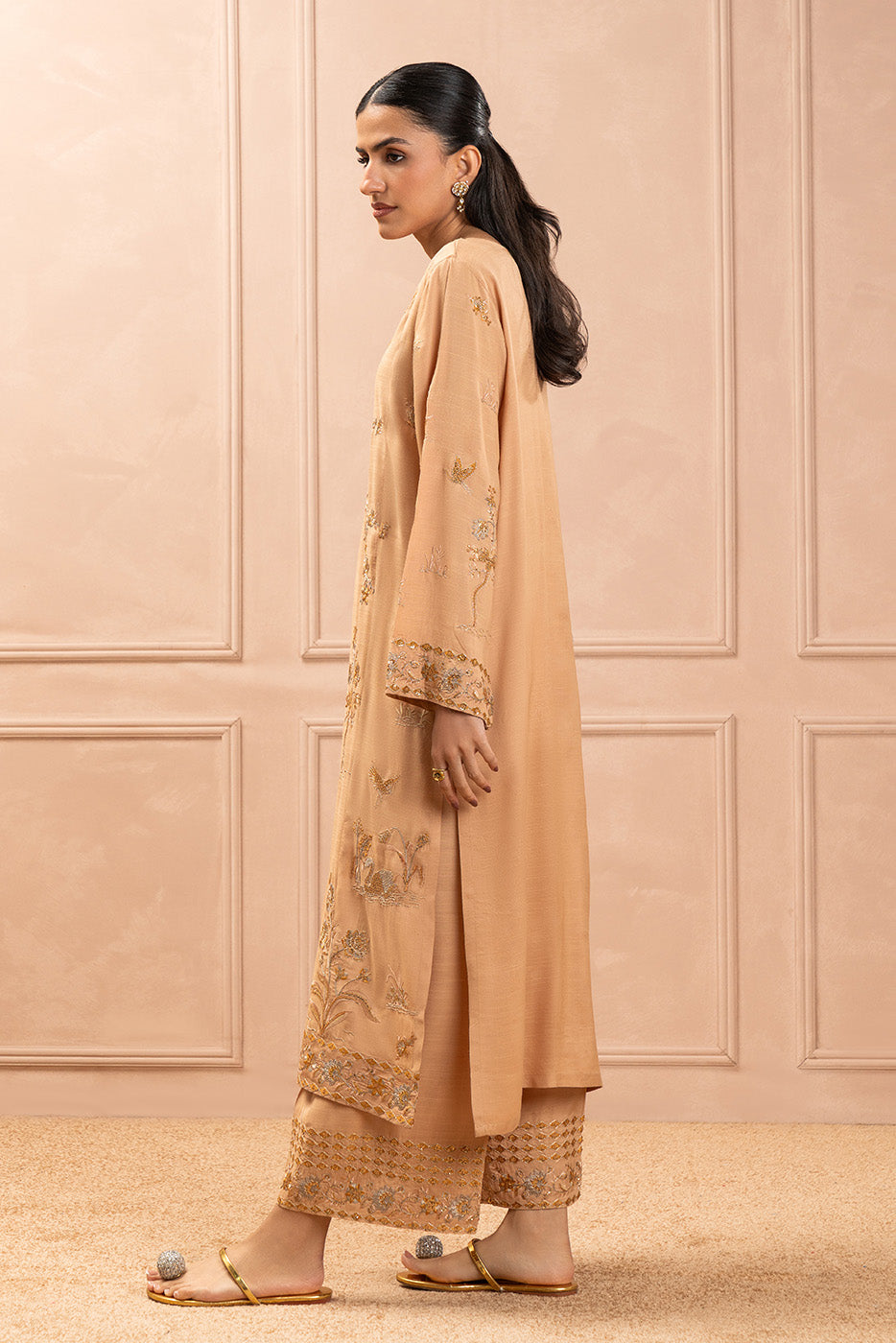 2 PIECE EMBROIDERED RAW SILK SUIT (LUXURY PRET)