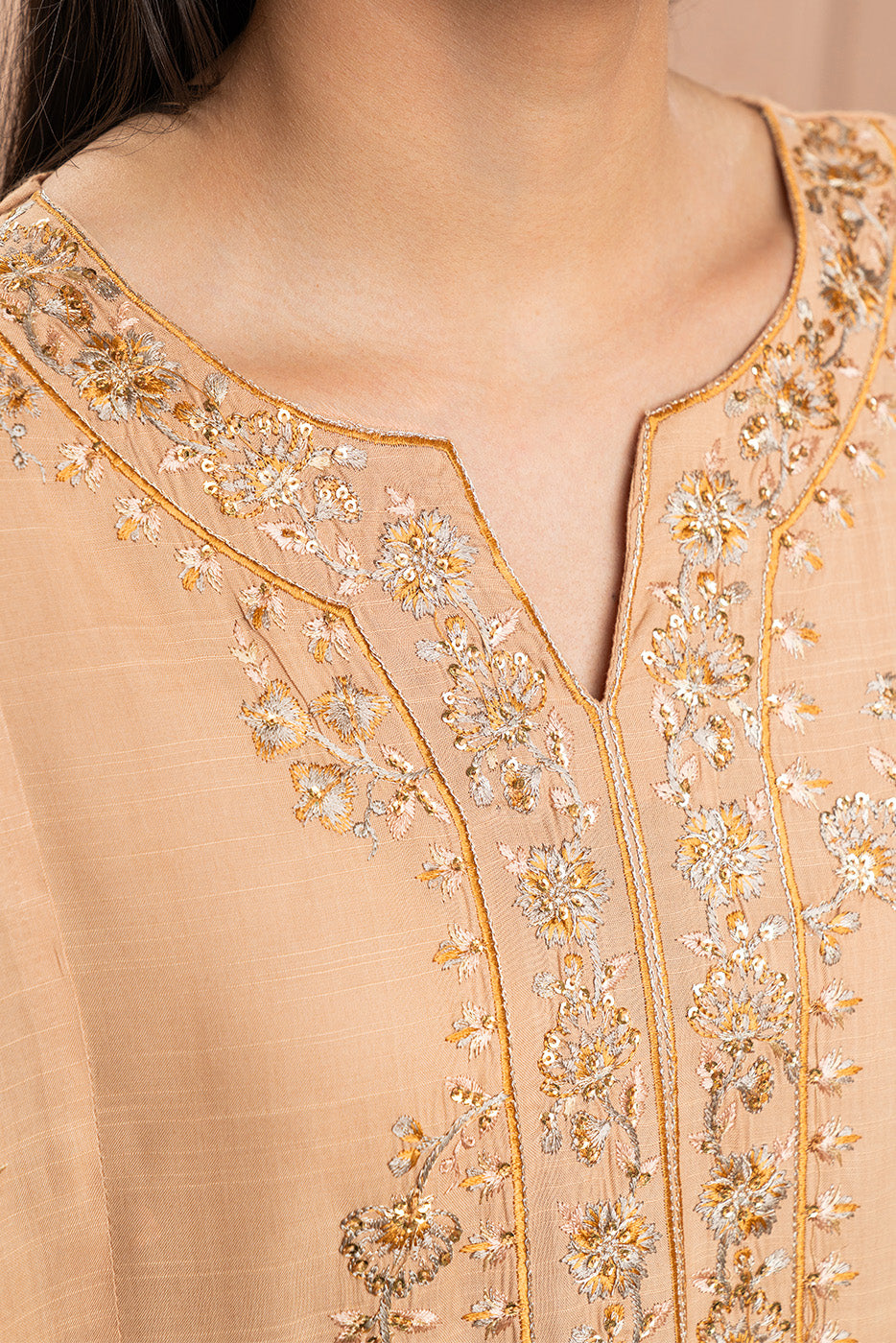 2 PIECE EMBROIDERED RAW SILK SUIT (LUXURY PRET)