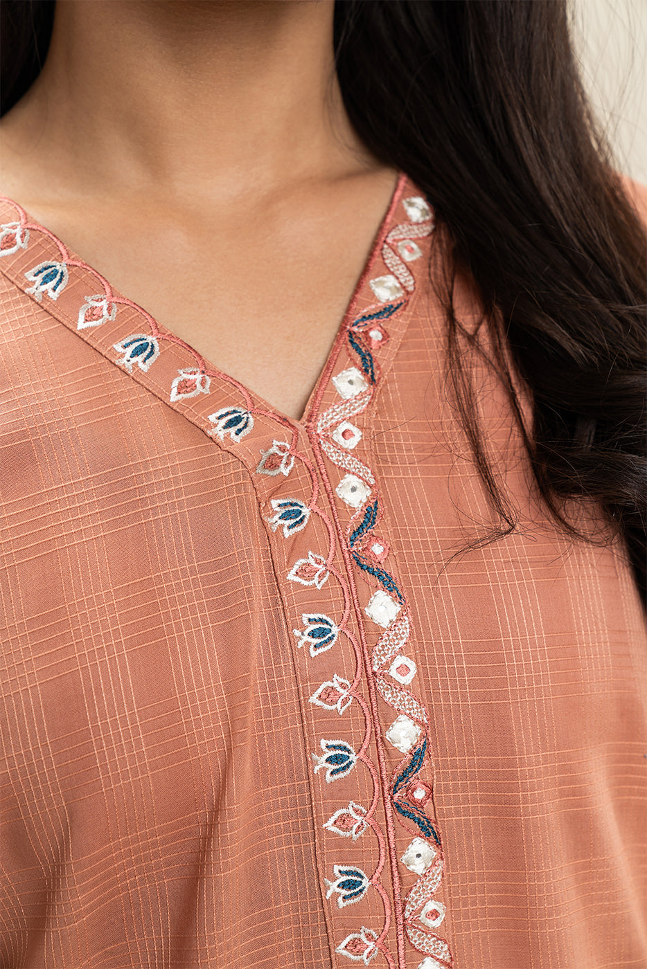 2 PIECE EMBROIDERED DORIA SUIT (PRET)