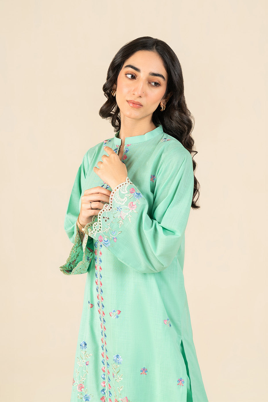 2 PIECE EMBROIDERED TWO WAY SLUB SUIT (PRET)