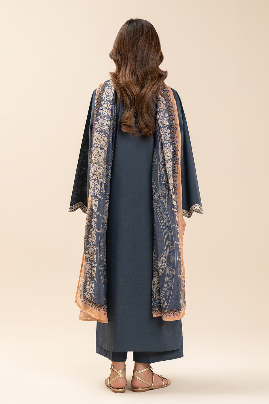 3 PIECE EMBROIDERED TWO WAY SLUB SUIT (PRET)