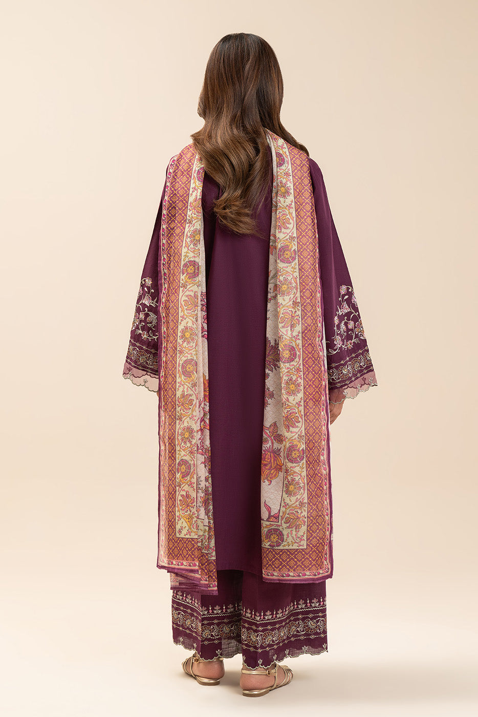 3 PIECE EMBROIDERED TWO WAY SLUB SUIT (PRET)