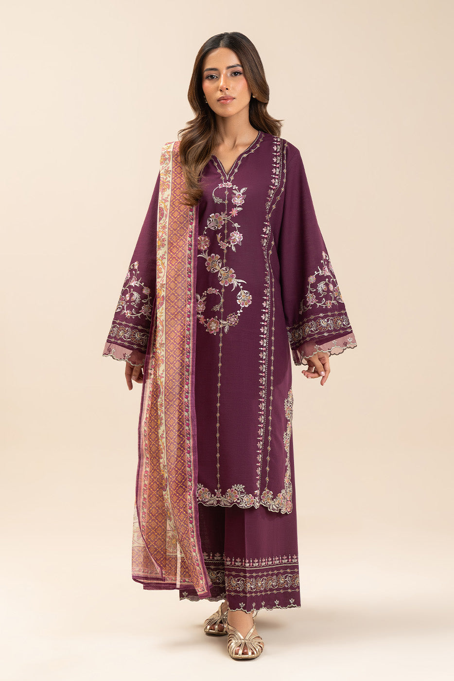 3 PIECE EMBROIDERED TWO WAY SLUB SUIT (PRET)