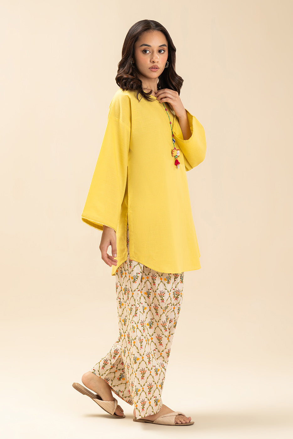 2 PIECE EMBROIDERED SLUB SUIT (FLOW)