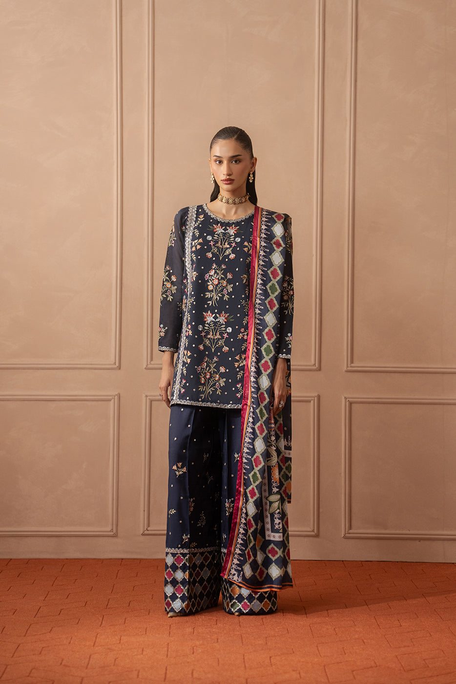 3 PIECE EMBROIDERED PAPER COTTON SUIT (LUXURY PRET)