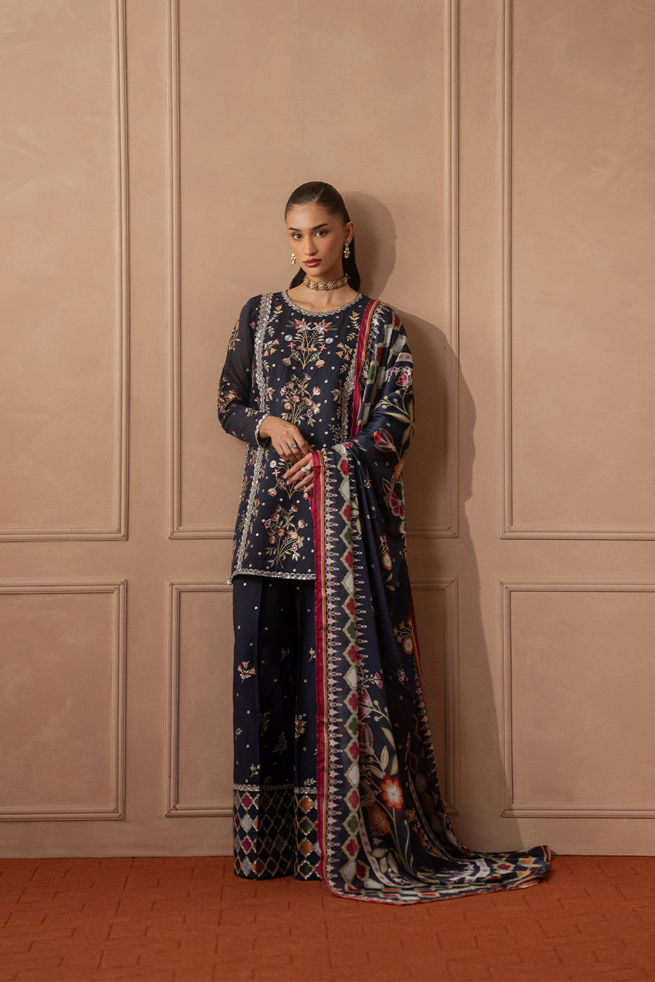 3 PIECE EMBROIDERED PAPER COTTON SUIT (LUXURY PRET)