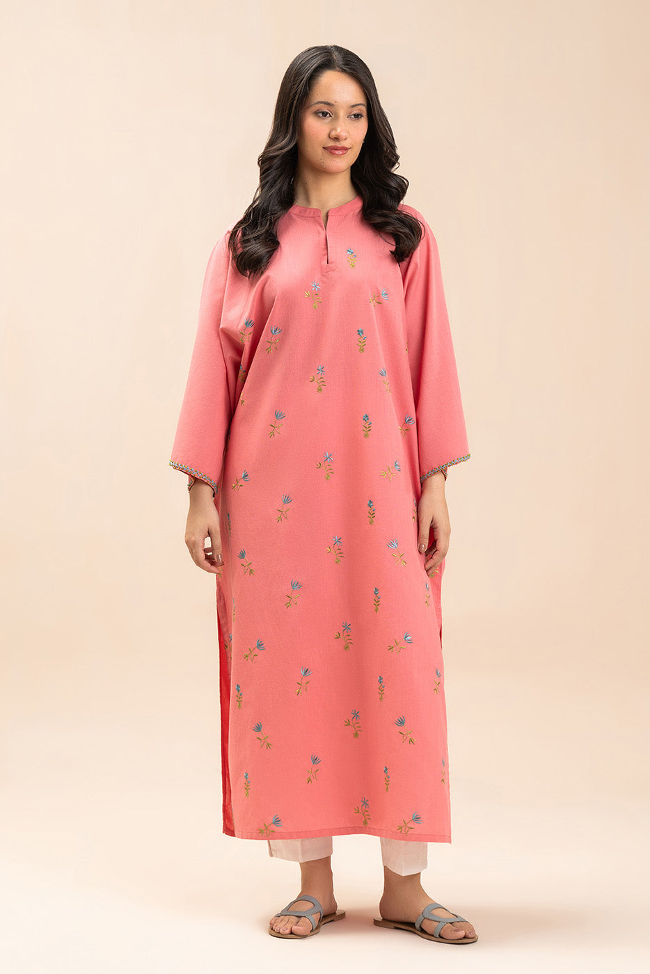 EMBROIDERED SLUB SHIRT (PRET)