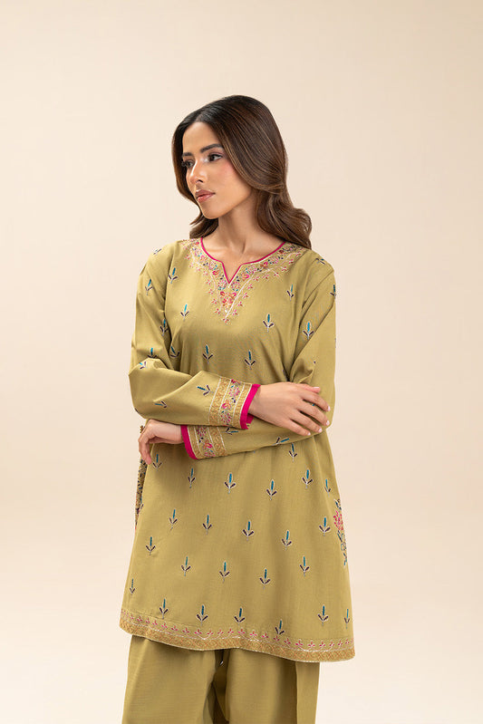 2 PIECE EMBROIDERED SLUB SUIT (PRET)
