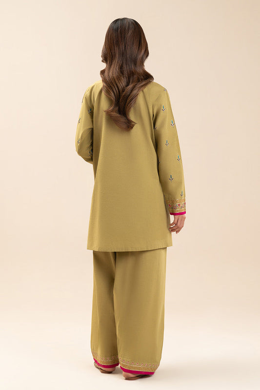 2 PIECE EMBROIDERED SLUB SUIT (PRET)