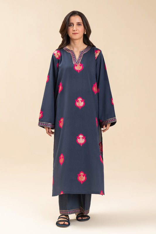 2 PIECE EMBROIDERED LUREX JACQUARD SUIT (PRET)