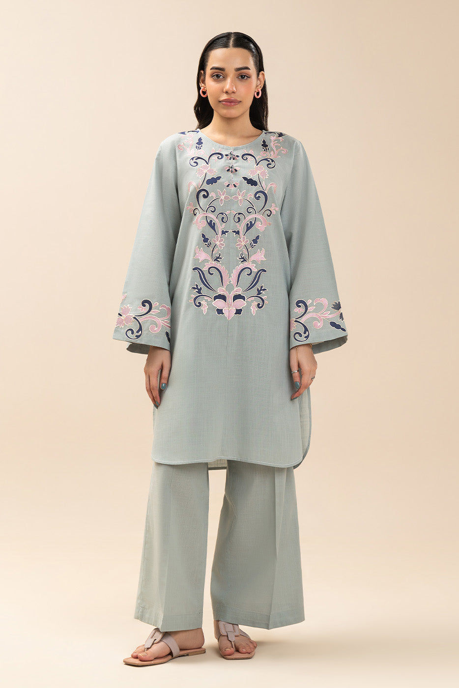 2 PIECE EMBROIDERED TWO WAY SLUB SUIT (PRET)