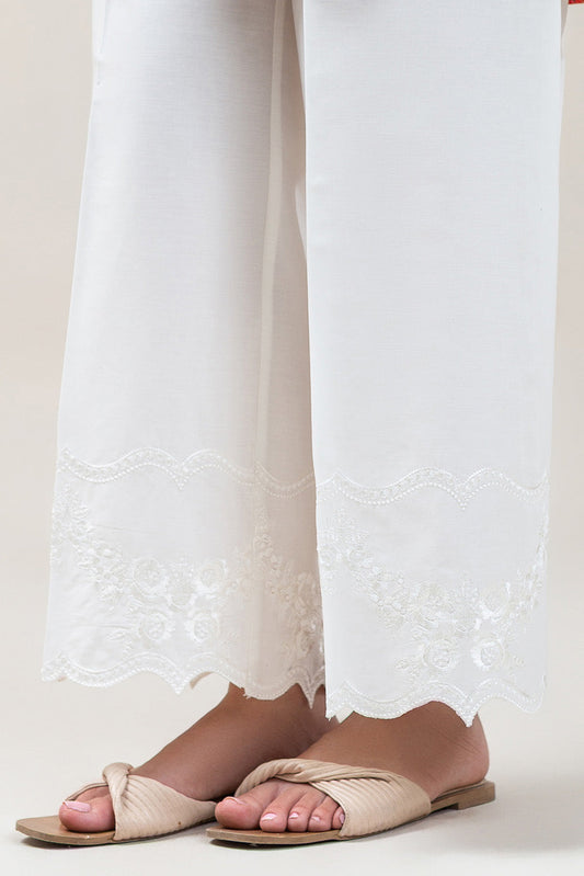 EMBROIDERED SCALOPPED PANTS