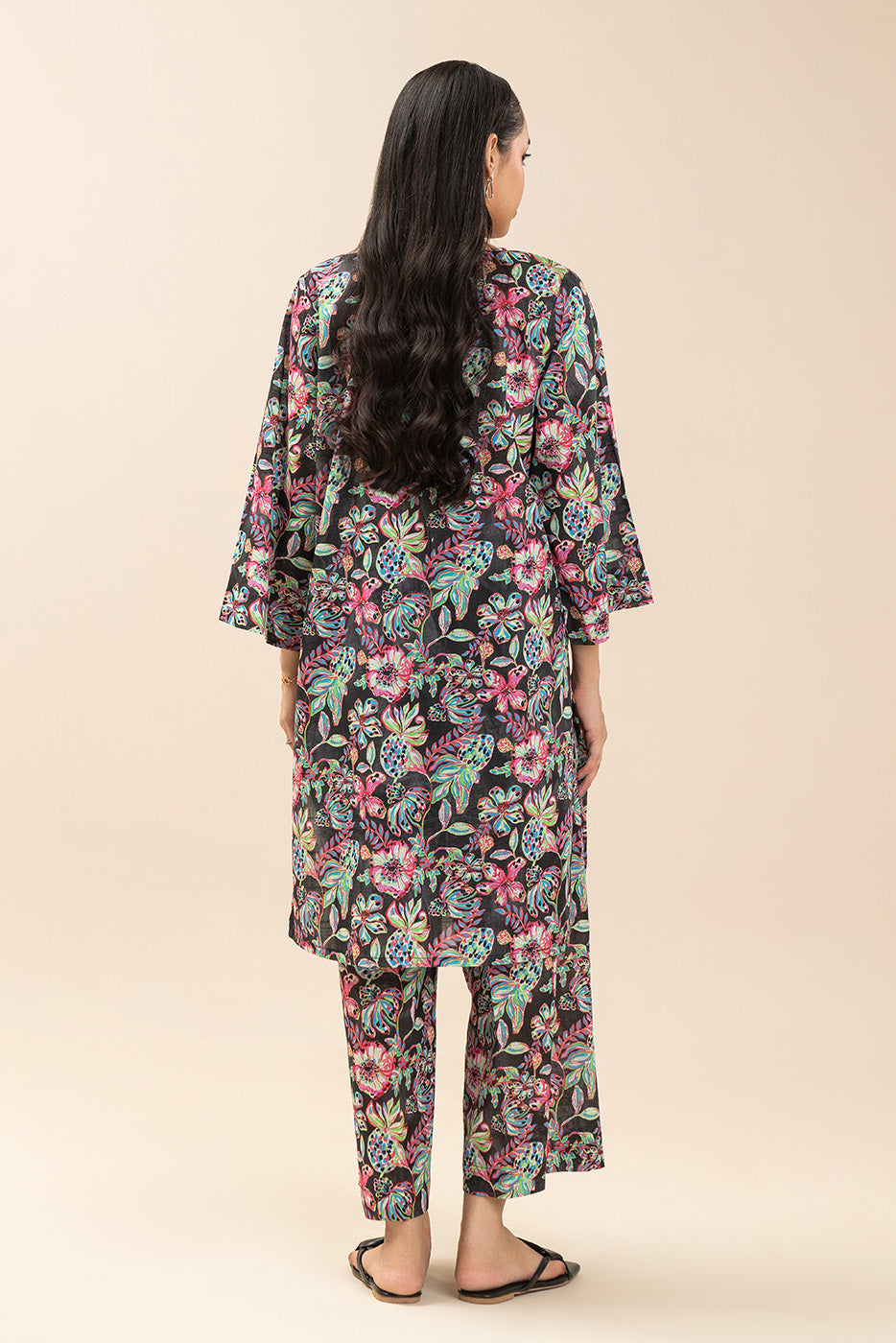 2 PIECE PRINTED DORIA LAWN SUIT (PRET)