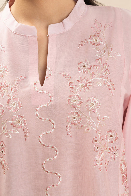 3 PIECE EMBROIDERED LAWN SUIT (HIGH CASUAL)