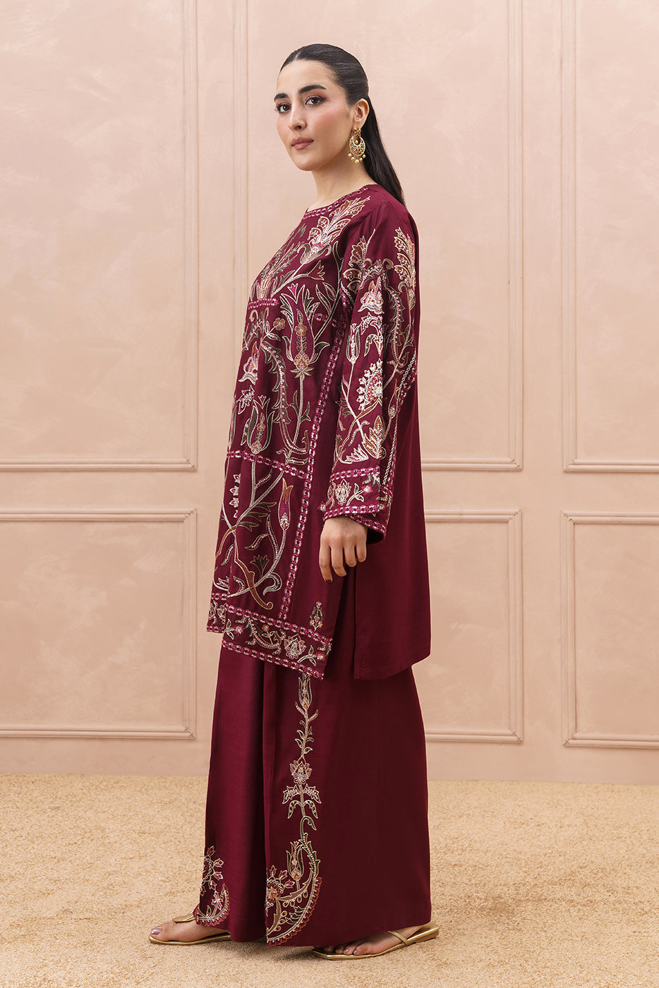 2 PIECE EMBROIDERED RAW SILK SUIT (LUXURY PRET)