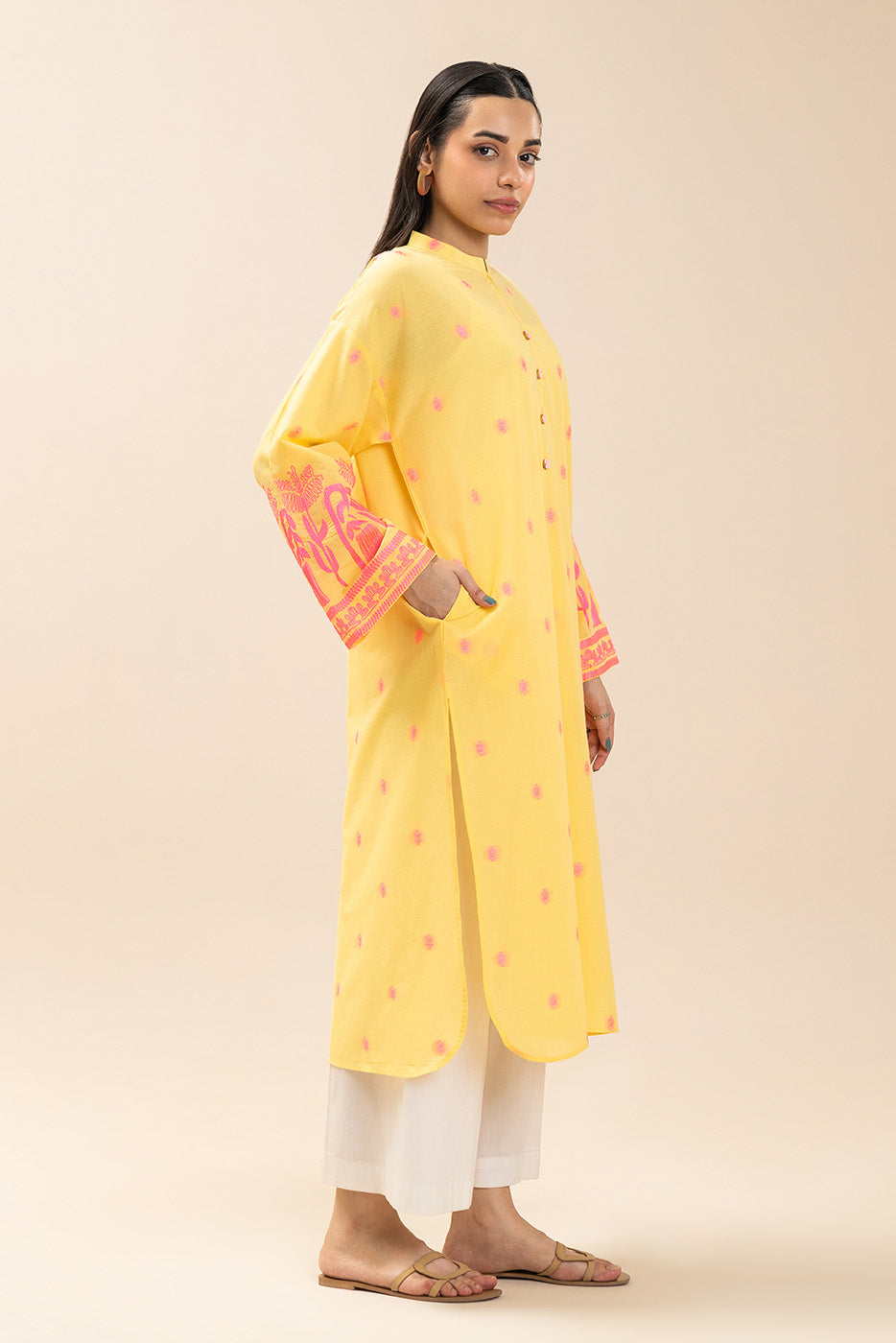 EMBROIDERED JACQUARD SHIRT (PRET)