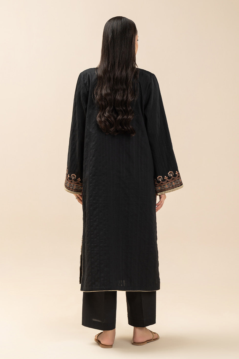 EMBROIDERED DORIA SHIRT (PRET)