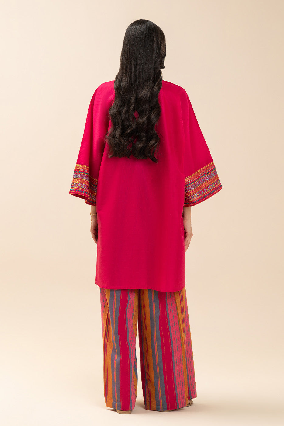 2 PIECE EMBROIDERED DORIA SUIT (PRET)
