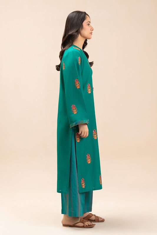 2 PIECE EMBROIDERED DORIA SUIT (PRET)