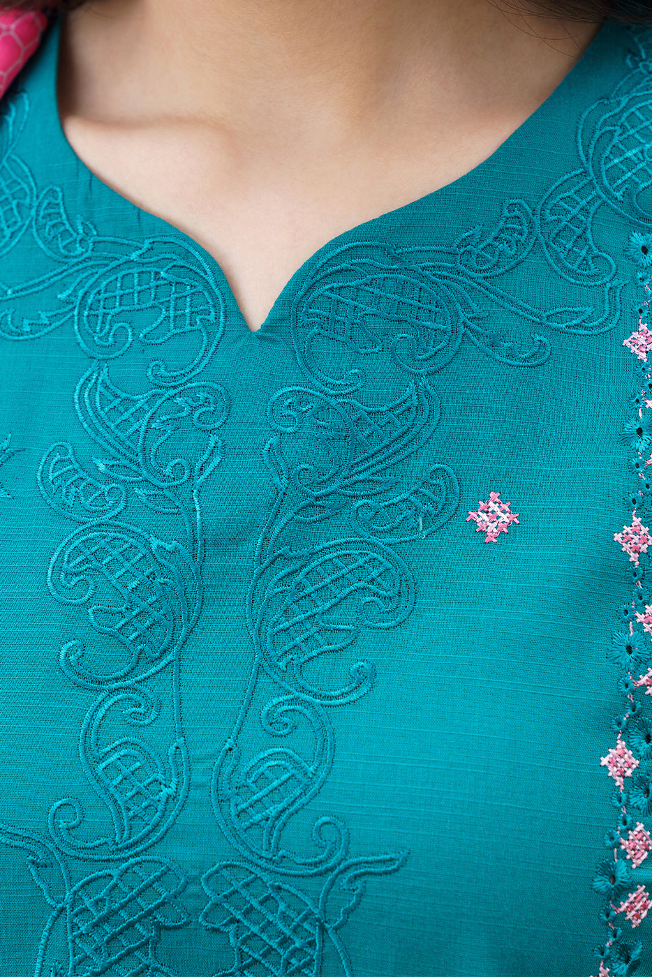 3 PIECE EMBROIDERED SLUB SUIT (PRET)