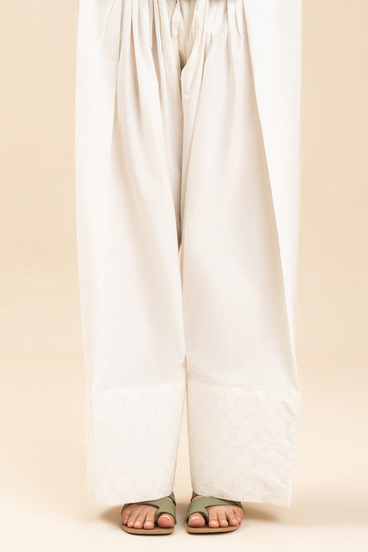 EMBROIDERED CAMBRIC BOTTOM (PRET)
