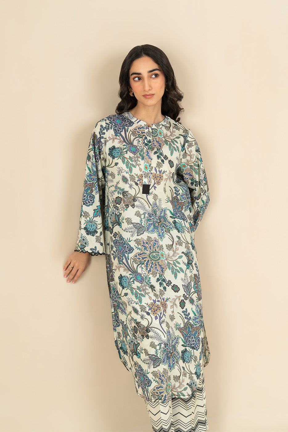 2 PIECE PRINTED LAWN SUIT (PRET)