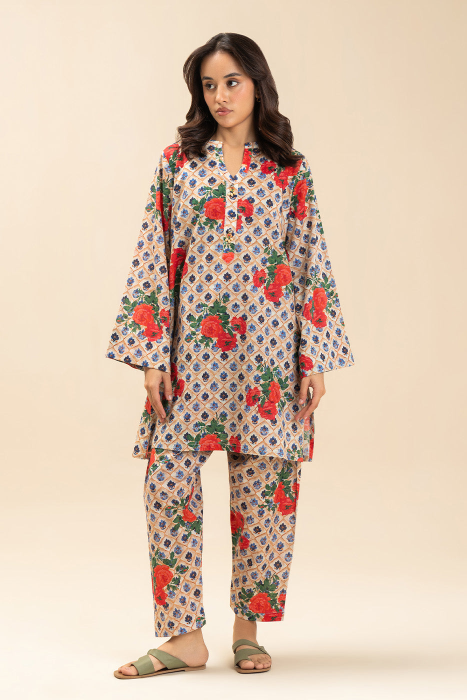 2 PIECE PRINTED LAWN SUIT (PRET)