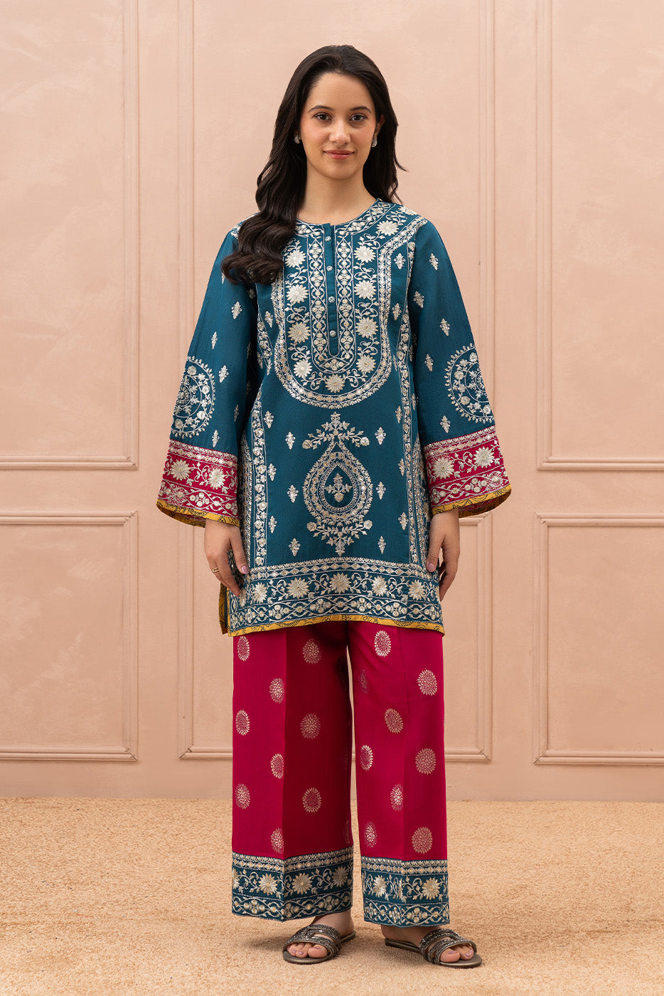 2 PIECE EMBROIDERED JACQUARD SUIT (LUXURY PRET)