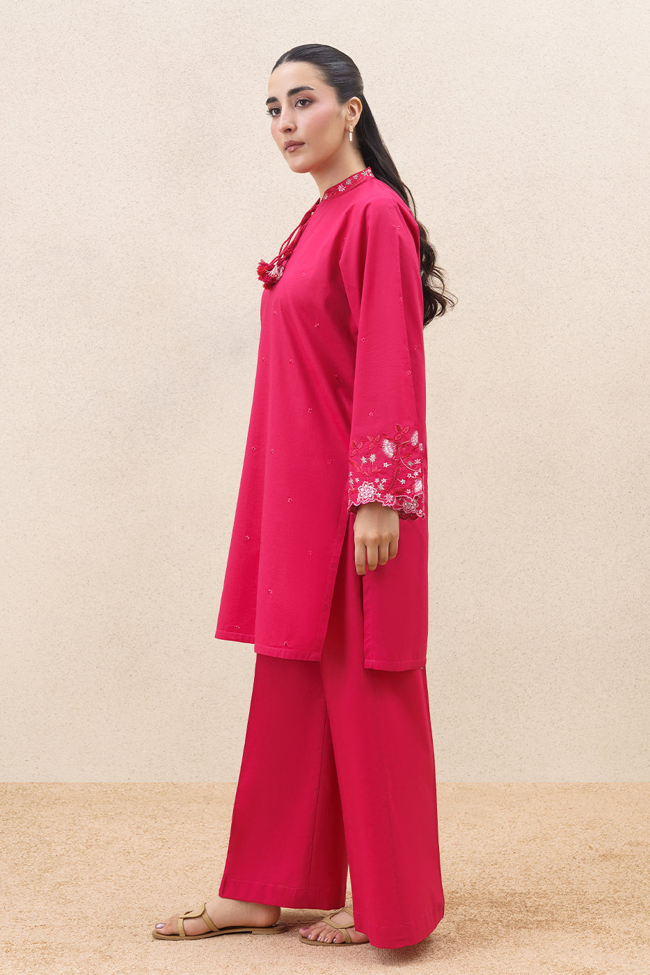 2 PIECE EMBROIDERED LAWN SUIT (PRET)