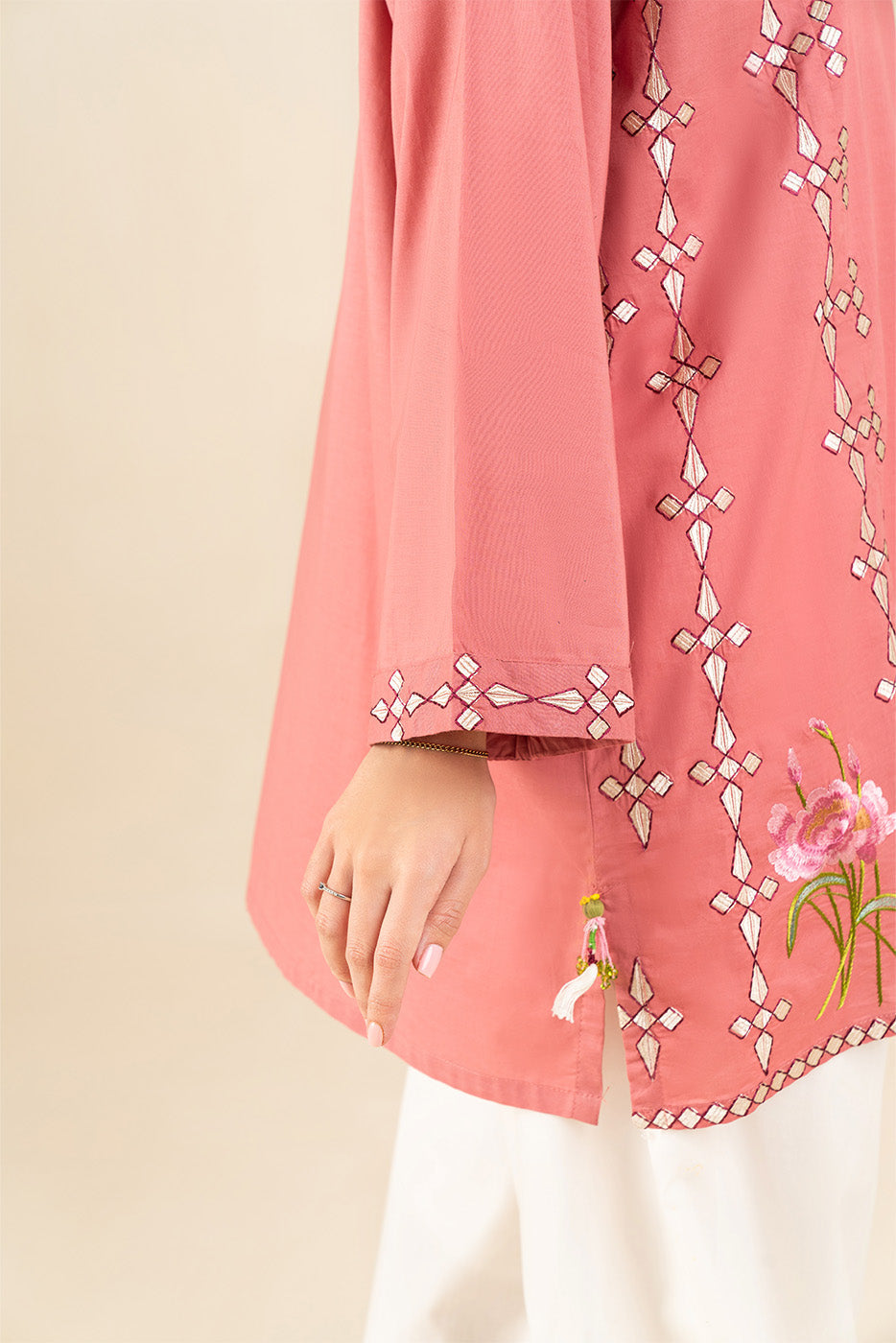 EMBROIDERED LAWN SHIRT (PRET)