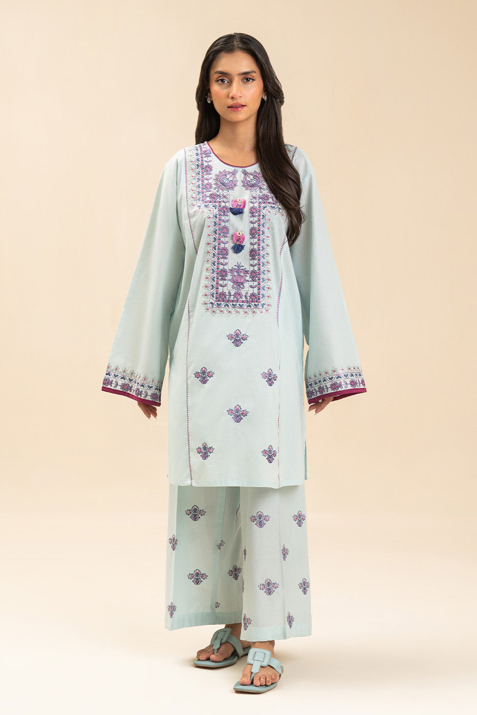 2 PIECE EMBROIDERED LAWN SUIT (PRET)
